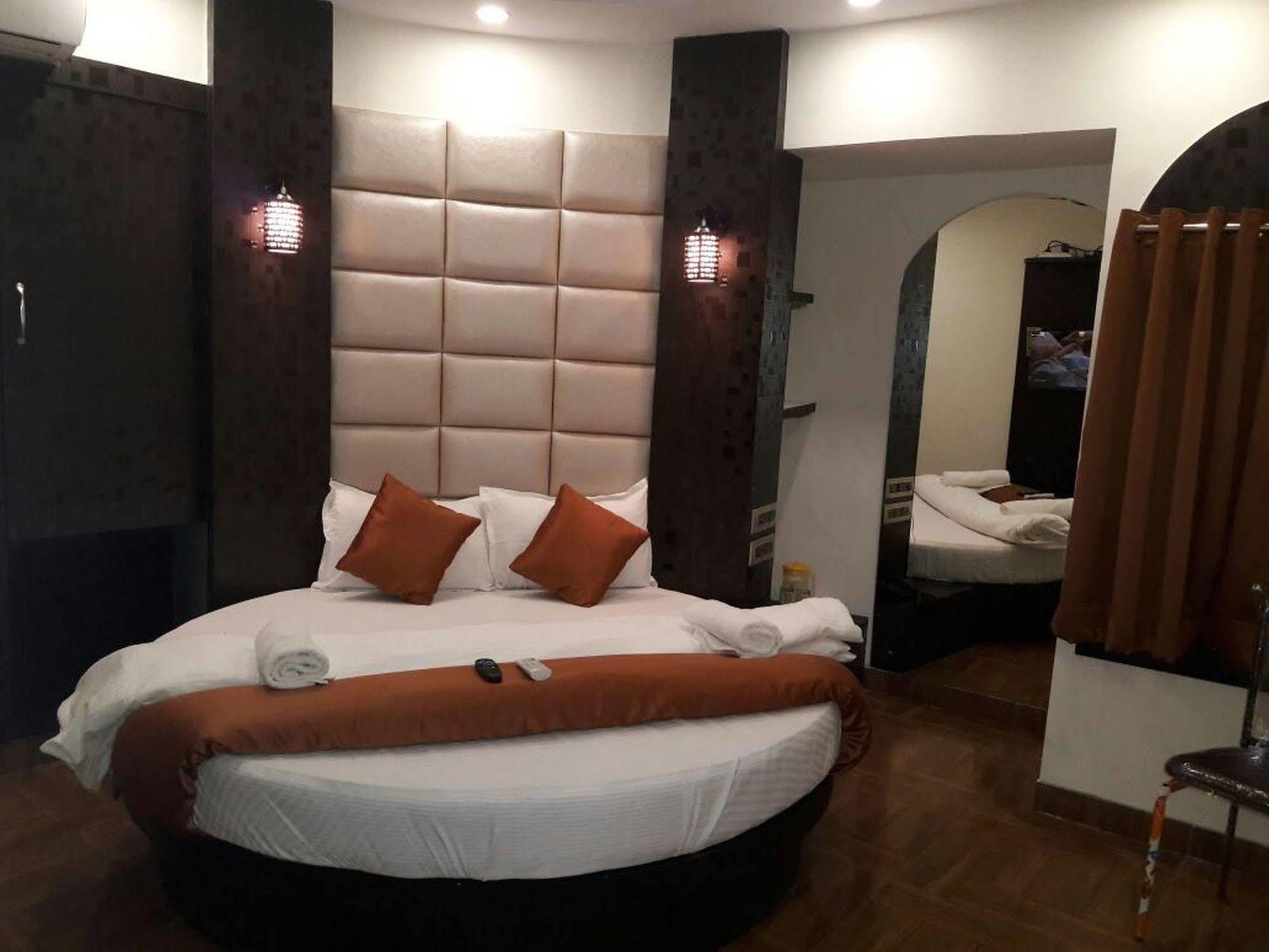 Hotel Karishma Bombay Eksteriør billede